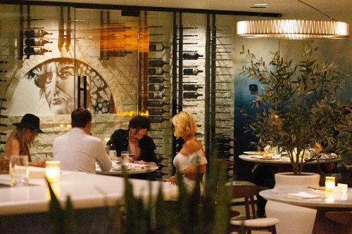 Toll House Hotel image 16